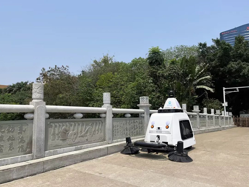 無(wú)人駕駛清掃車