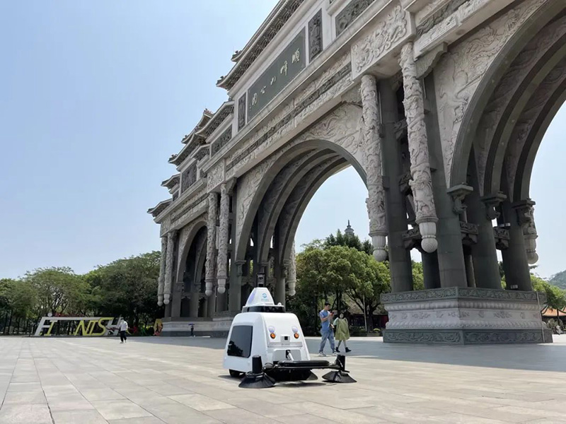 無(wú)人駕駛清掃車